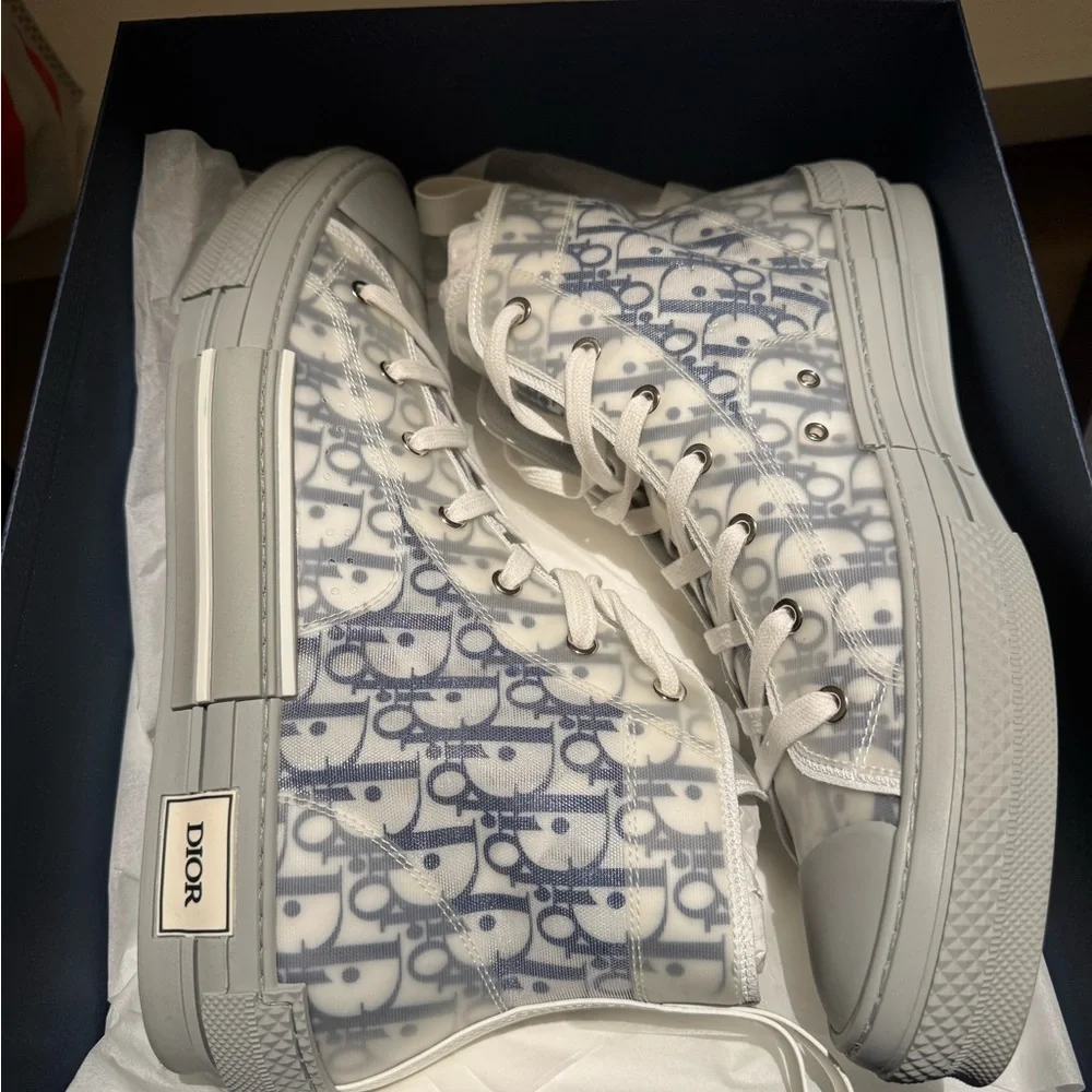 Brand new Dior high top sneaker size 12/13 men - Picture 1 of 3